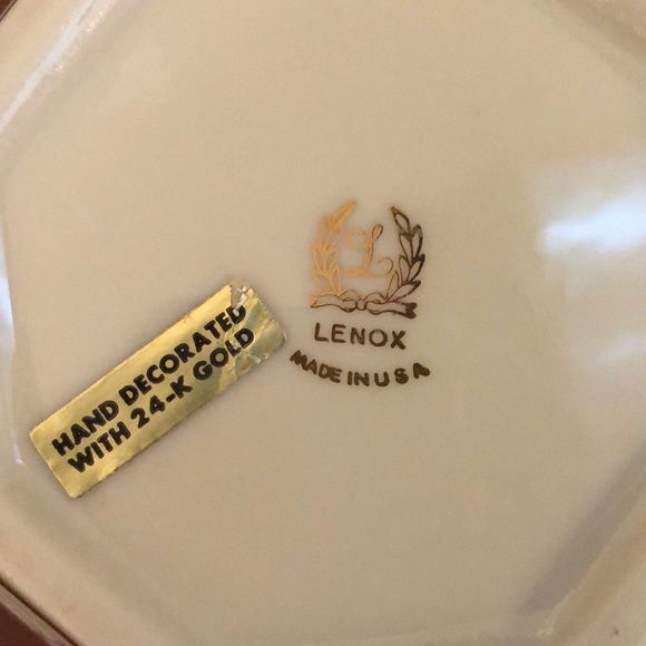 Antique Lenox vase w/ top, hand decorated with 24K - Picture 2 of 3